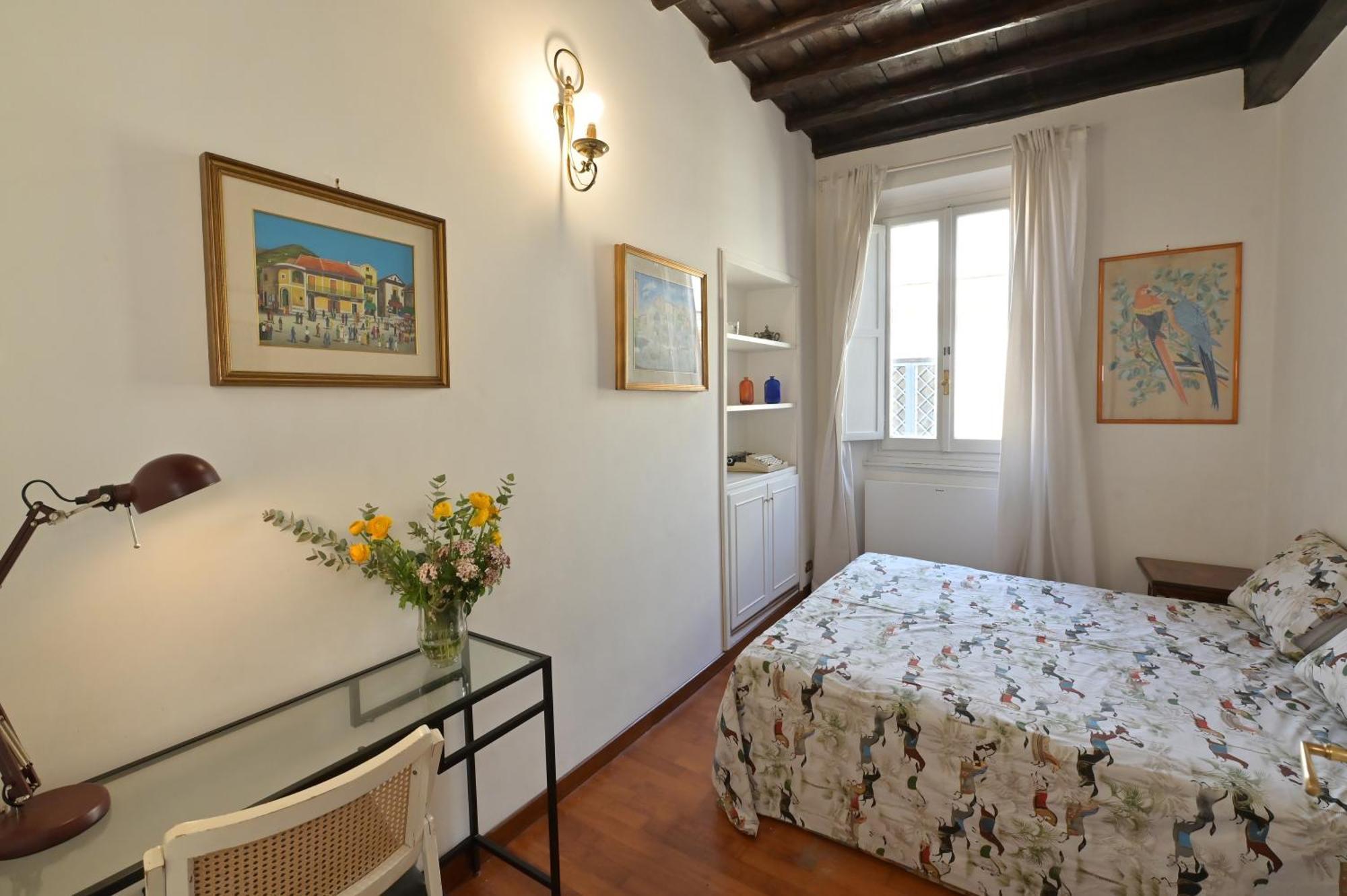 Apartment Domus Greci Piazza Di Spagna Rome